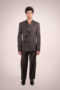 The ARRIVÉ Signature Suit